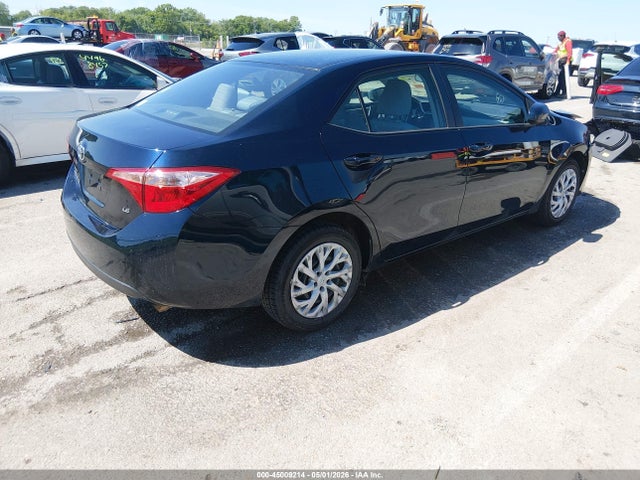 Продаж на аукціоні авто 2018 Toyota Corolla Le, vin: 5YFBURHE3JP770654, номер лоту: 45009214