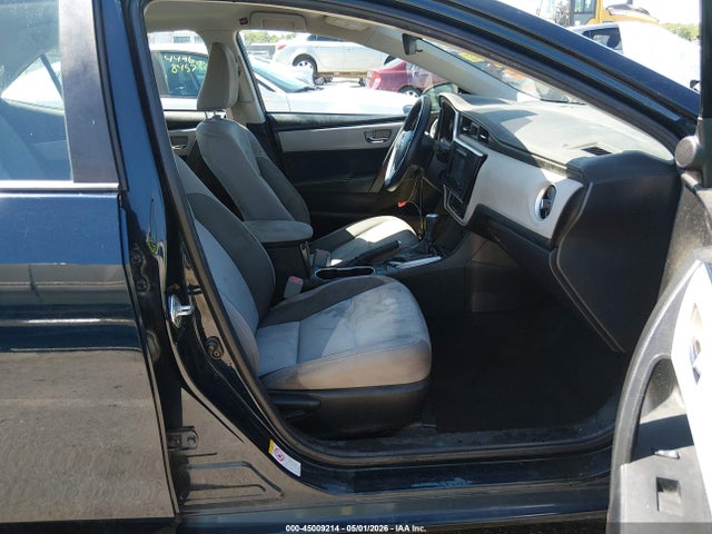 Продаж на аукціоні авто 2018 Toyota Corolla Le, vin: 5YFBURHE3JP770654, номер лоту: 45009214