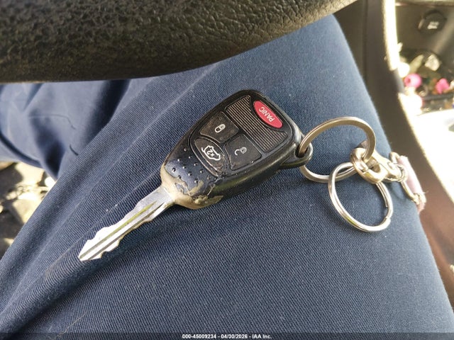 45009234 :رقم المزاد ، 1C3CCBAB4EN238108 vin ، 2014 Chrysler 200 Lx مزاد بيع