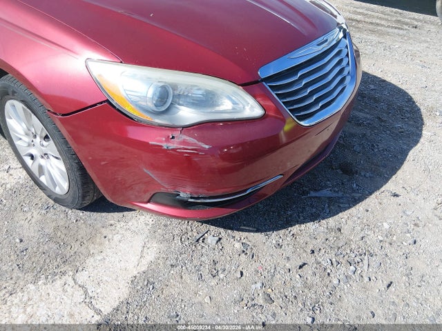 45009234 :رقم المزاد ، 1C3CCBAB4EN238108 vin ، 2014 Chrysler 200 Lx مزاد بيع