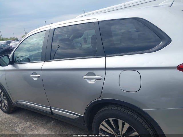 Aukcja sprzedaży 2019 Mitsubishi Outlander Se, vin: JA4AZ3A35KZ005501, numer aukcji: 45009237