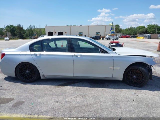 Продажа на аукционе авто 2013 Bmw 750li, vin: WBAYE8C59DD132406, номер лота: 45009250