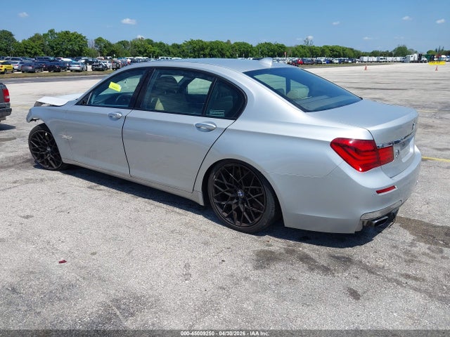Продажа на аукционе авто 2013 Bmw 750li, vin: WBAYE8C59DD132406, номер лота: 45009250
