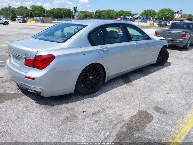 Продажа на аукционе авто 2013 Bmw 750li, vin: WBAYE8C59DD132406, номер лота: 45009250
