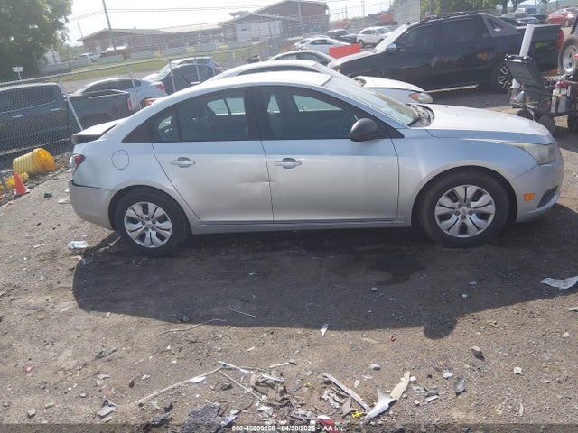 Aukcja sprzedaży 2014 Chevrolet Cruze Ls Auto, vin: 1G1PA5SH7E7150352, numer aukcji: 45009258