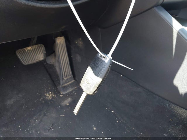 45009301 :رقم المزاد ، 5XXGT4L31GG013139 vin ، 2016 Kia Optima Lx مزاد بيع