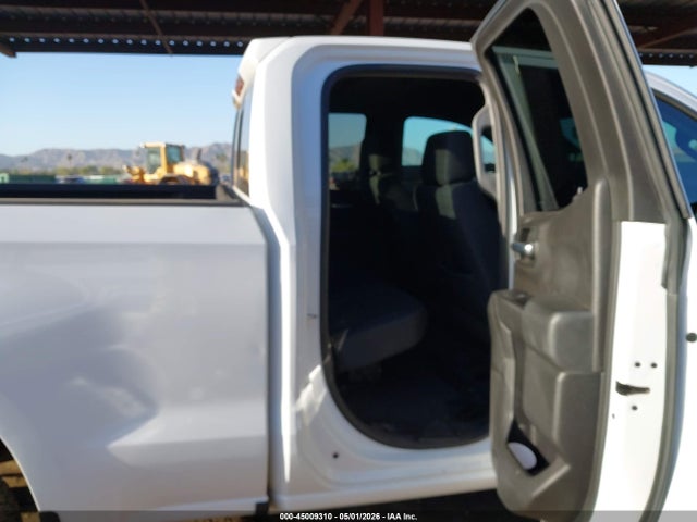 1GCRWCED6KZ228778 Chevrolet Silverado 1500 Lt