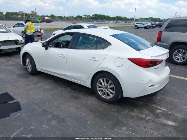 Aukcja sprzedaży 2015 Mazda Mazda3 I Touring, vin: 3MZBM1V77FM225186, numer aukcji: 45009311