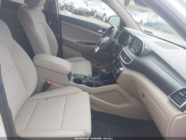 2019 Hyundai Tucson Se მანქანა იყიდება აუქციონზე, vin: KM8J2CA41KU951221, აუქციონის ნომერი: 45009316