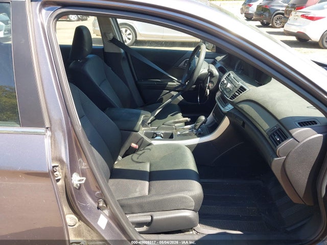 Продажа на аукционе авто 2014 Honda Accord Lx, vin: 1HGCR2F31EA270812, номер лота: 45009317