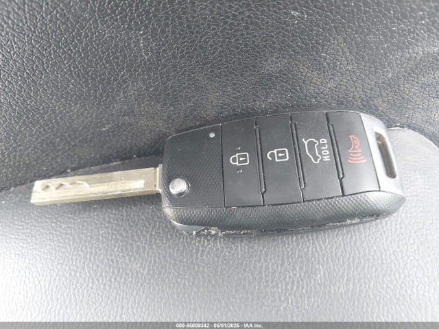 Aukcja sprzedaży 2016 Kia Sorento 2.4l Lx, vin: 5XYPG4A35GG051122, numer aukcji: 45009342