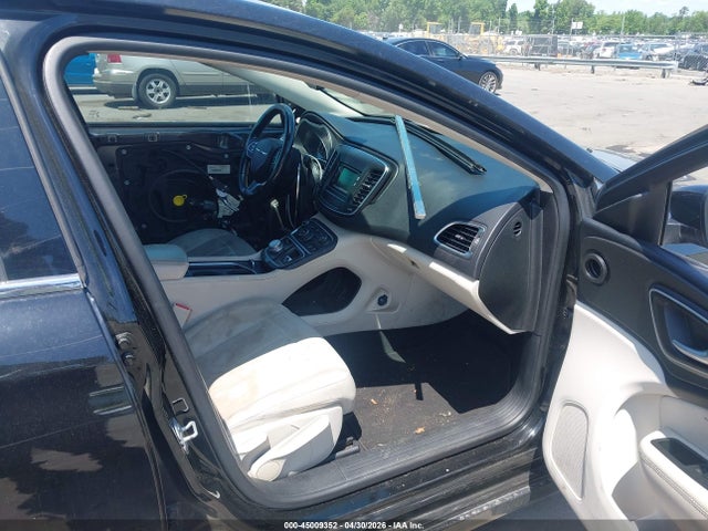 Aukcja sprzedaży 2015 Chrysler 200 Limited, vin: 1C3CCCAB9FN692992, numer aukcji: 45009352