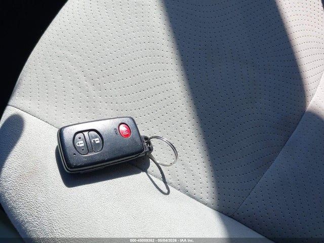 2013 Toyota Prius Two მანქანა იყიდება აუქციონზე, vin: JTDKN3DU8D1684949, აუქციონის ნომერი: 45009362