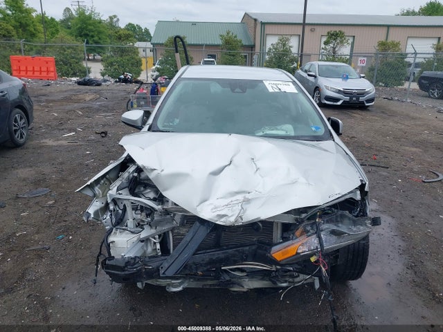 Продаж на аукціоні авто 2017 Toyota Corolla Le, vin: 2T1BURHE8HC879525, номер лоту: 45009388