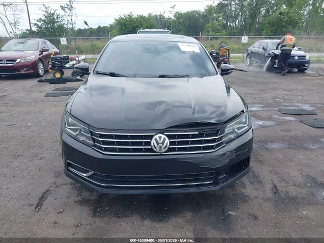 2017 Volkswagen Passat 1.8t Se მანქანა იყიდება აუქციონზე, vin: 1VWBT7A31HC040340, აუქციონის ნომერი: 45009400