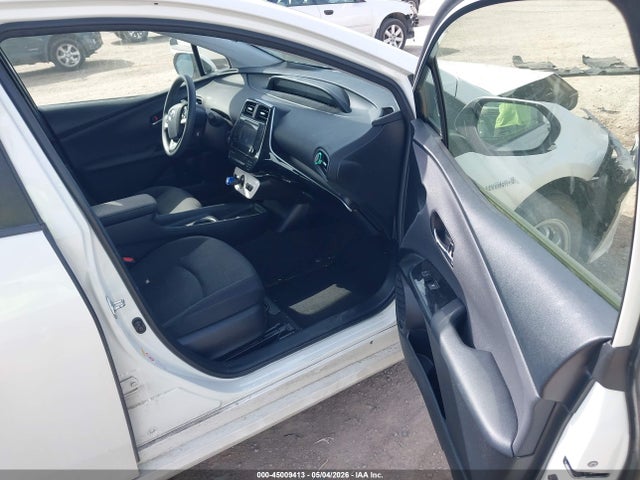 45009413 :رقم المزاد ، JTDKBRFU8G3001603 vin ، 2016 Toyota Prius Two مزاد بيع