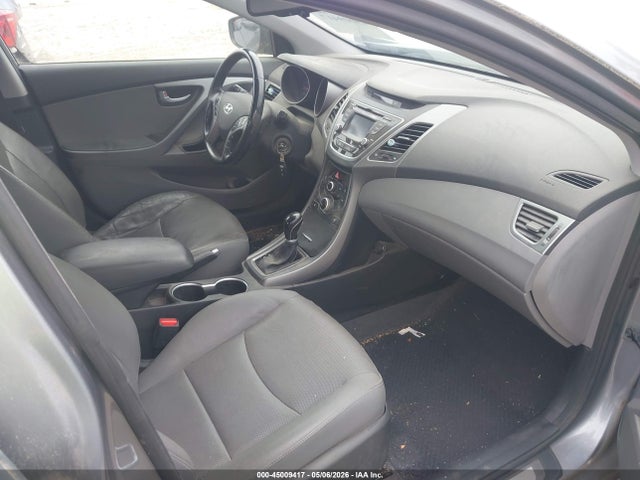 45009417 :رقم المزاد ، KMHDH4AE3FU223223 vin ، 2015 Hyundai Elantra Limited مزاد بيع