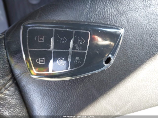 Продаж на аукціоні авто 2021 Chevrolet Suburban 4wd Lt, vin: 1GNSKCKD6MR272226, номер лоту: 45009420