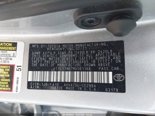 45009435 :رقم المزاد ، 4T1C11AK7MU561368 vin ، 2021 Toyota Camry Le مزاد بيع