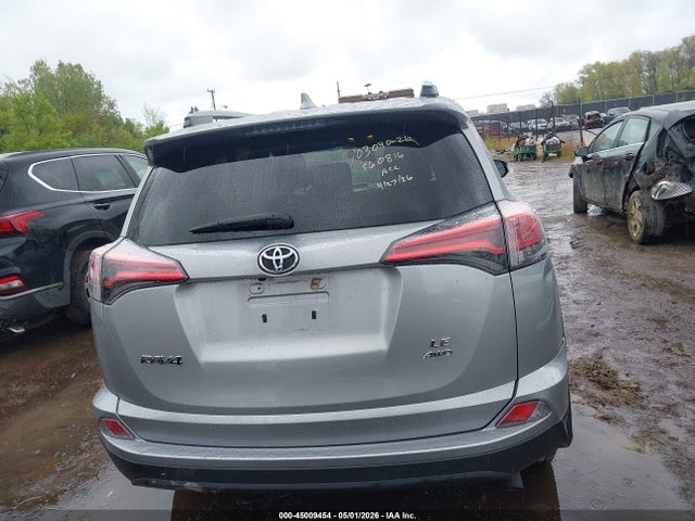 45009454 :رقم المزاد ، 2T3BFREV7HW560816 vin ، 2017 Toyota Rav4 Le مزاد بيع
