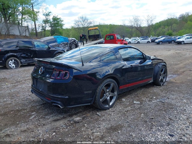 2013 Ford Mustang Gt Premium მანქანა იყიდება აუქციონზე, vin: 1ZVBP8CF9D5262799, აუქციონის ნომერი: 45009504