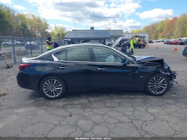 45009524 :رقم المزاد ، JN1EV7AR7KM592735 vin ، 2019 Infiniti Q50 3.0t Luxe مزاد بيع