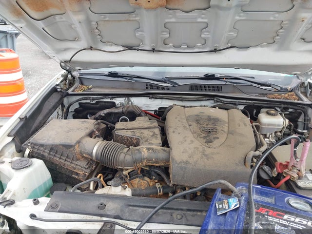 45009560 :رقم المزاد ، 5TFCZ5AN6KX210588 vin ، 2019 Toyota Tacoma Trd Off Road مزاد بيع