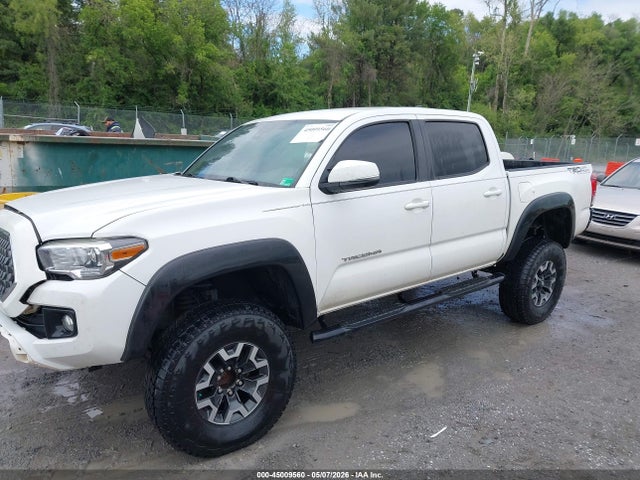 45009560 :رقم المزاد ، 5TFCZ5AN6KX210588 vin ، 2019 Toyota Tacoma Trd Off Road مزاد بيع