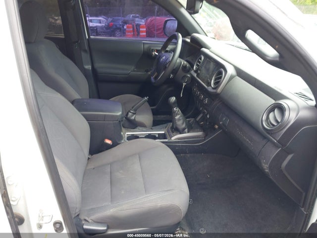 45009560 :رقم المزاد ، 5TFCZ5AN6KX210588 vin ، 2019 Toyota Tacoma Trd Off Road مزاد بيع