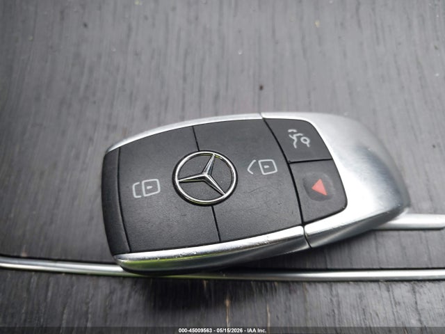 45009563 :رقم المزاد ، 55SWF8EB7KU283761 vin ، 2019 Mercedes-benz C 300 4matic مزاد بيع