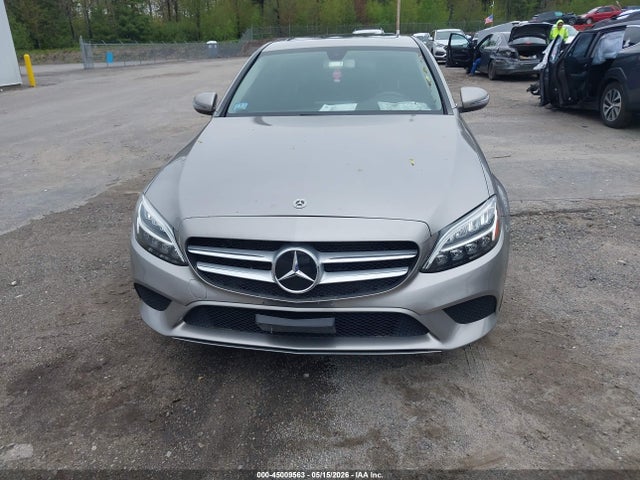 45009563 :رقم المزاد ، 55SWF8EB7KU283761 vin ، 2019 Mercedes-benz C 300 4matic مزاد بيع