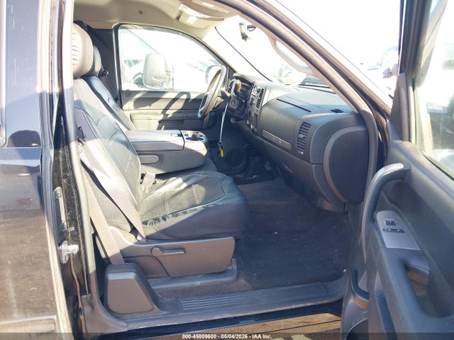 Продаж на аукціоні авто 2013 Chevrolet Silverado 1500 Lt, vin: 1GCRKSE75DZ307796, номер лоту: 45009600