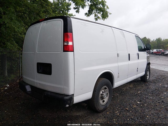 Aukcja sprzedaży 2017 Chevrolet Express 2500 Work Van, vin: 1GCWGAFF1H1192400, numer aukcji: 45009626