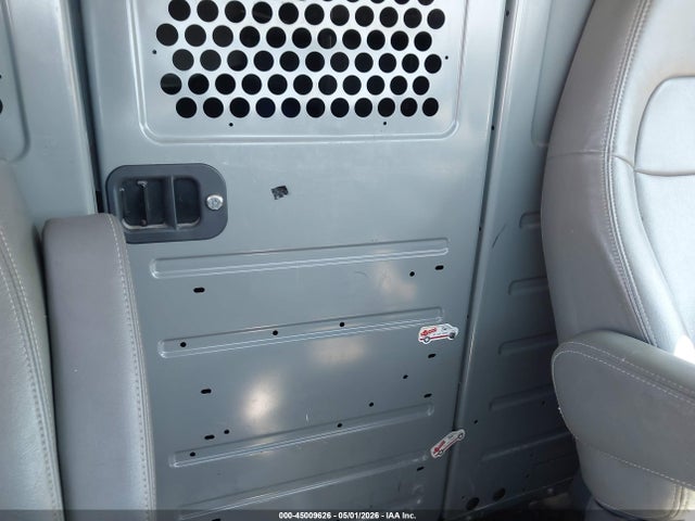 Aukcja sprzedaży 2017 Chevrolet Express 2500 Work Van, vin: 1GCWGAFF1H1192400, numer aukcji: 45009626