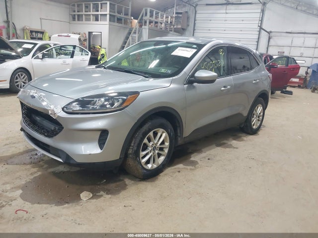 Продажа на аукционе авто 2021 Ford Escape Se, vin: 1FMCU9G6XMUA42136, номер лота: 45009627
