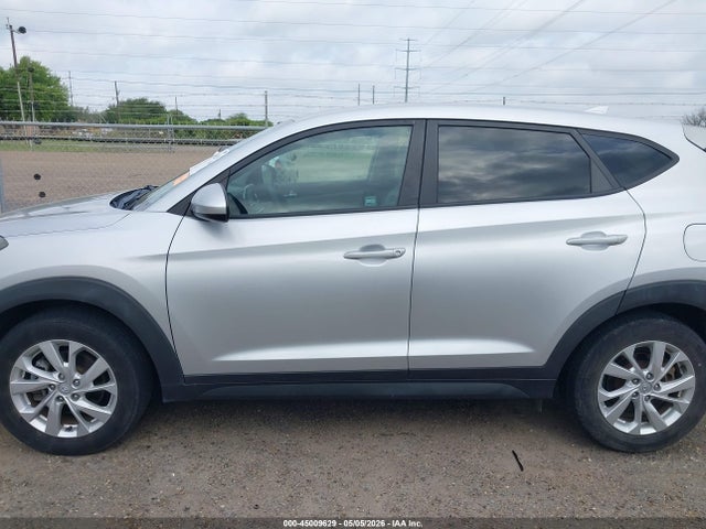 KM8J23A45KU007583 Hyundai TUCSON SE