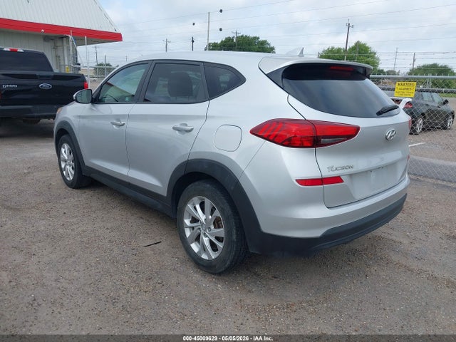 KM8J23A45KU007583 Hyundai TUCSON SE