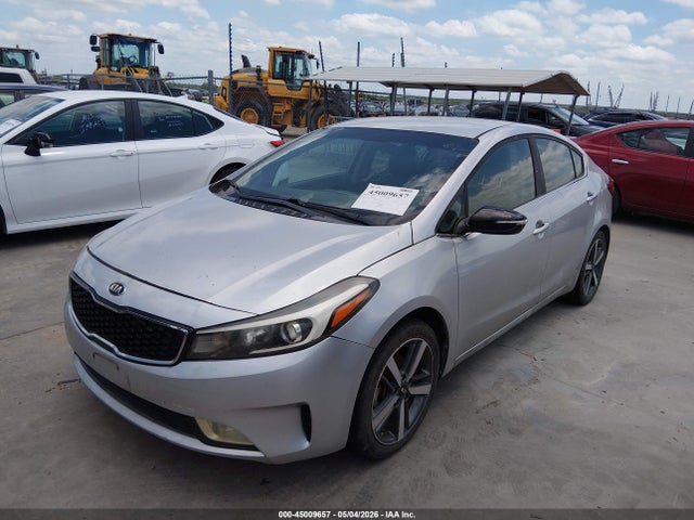 45009657 :رقم المزاد ، 3KPFL4A81HE093935 vin ، 2017 Kia Forte Ex مزاد بيع