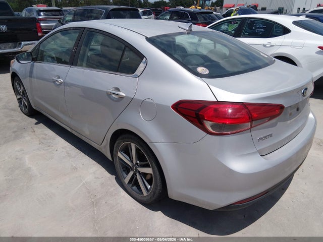 45009657 :رقم المزاد ، 3KPFL4A81HE093935 vin ، 2017 Kia Forte Ex مزاد بيع