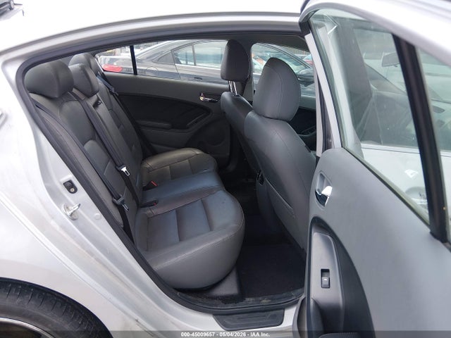 45009657 :رقم المزاد ، 3KPFL4A81HE093935 vin ، 2017 Kia Forte Ex مزاد بيع
