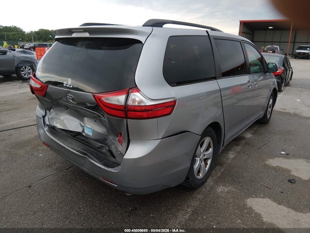 2017 Toyota Sienna Le 8 Passenger მანქანა იყიდება აუქციონზე, vin: 5TDKZ3DC8HS846339, აუქციონის ნომერი: 45009695