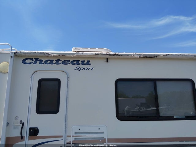 45009714 :رقم المزاد ، 1GBJG31R9Y1235215 vin ، 2000 Chevrolet Express Rv Cutaway مزاد بيع