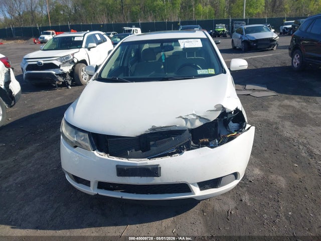 2013 Kia Forte Ex მანქანა იყიდება აუქციონზე, vin: KNAFU4A23D5669701, აუქციონის ნომერი: 45009728
