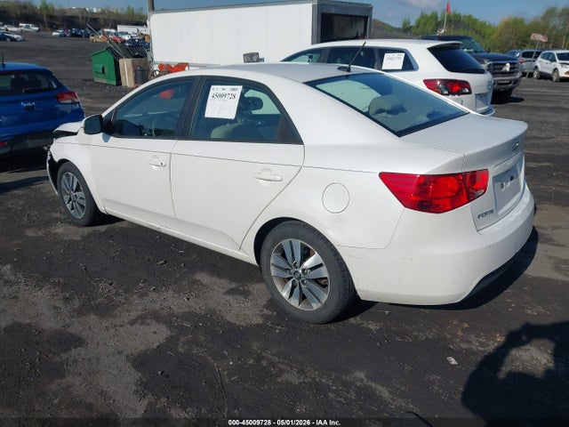 2013 Kia Forte Ex მანქანა იყიდება აუქციონზე, vin: KNAFU4A23D5669701, აუქციონის ნომერი: 45009728
