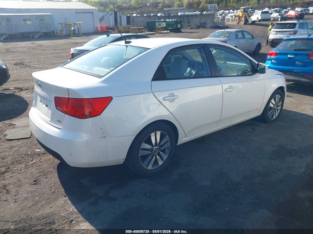 2013 Kia Forte Ex მანქანა იყიდება აუქციონზე, vin: KNAFU4A23D5669701, აუქციონის ნომერი: 45009728