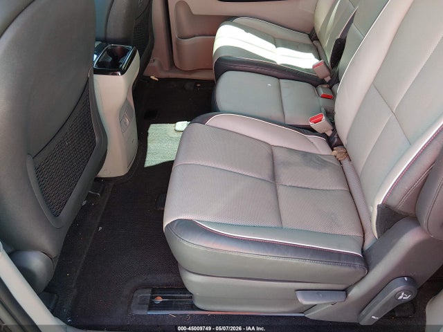 45009749 :رقم المزاد ، KNDMC5C1XJ6345562 vin ، 2018 Kia Sedona Ex مزاد بيع