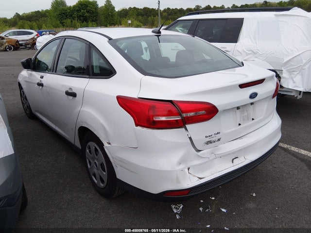 Продажа на аукционе авто 2016 Ford Focus S, vin: 1FADP3E22GL206847, номер лота: 45009765