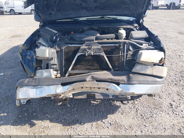 45009793 :رقم المزاد ، 3GNEK12Z55G242777 vin ، 2005 Chevrolet Avalanche 1500 Z71 مزاد بيع
