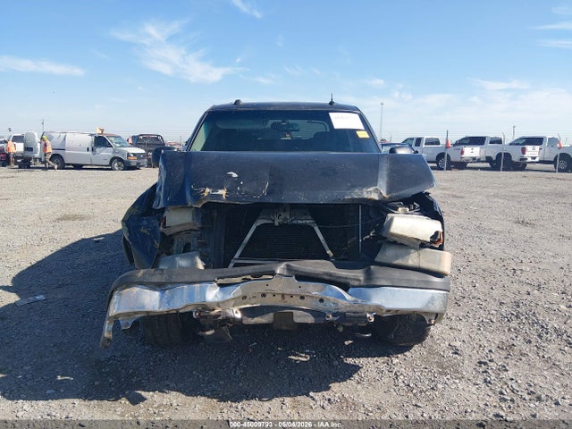 45009793 :رقم المزاد ، 3GNEK12Z55G242777 vin ، 2005 Chevrolet Avalanche 1500 Z71 مزاد بيع
