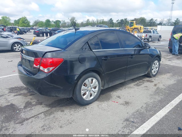 1G1PA5SH0E7118987 Chevrolet Cruze Ls Auto